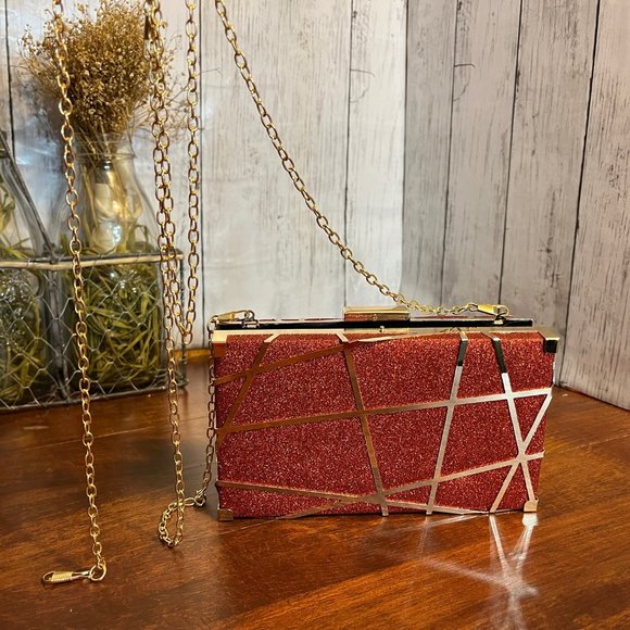 NWOT Tag - Red Sparkle Clutch - Picture 6 of 7